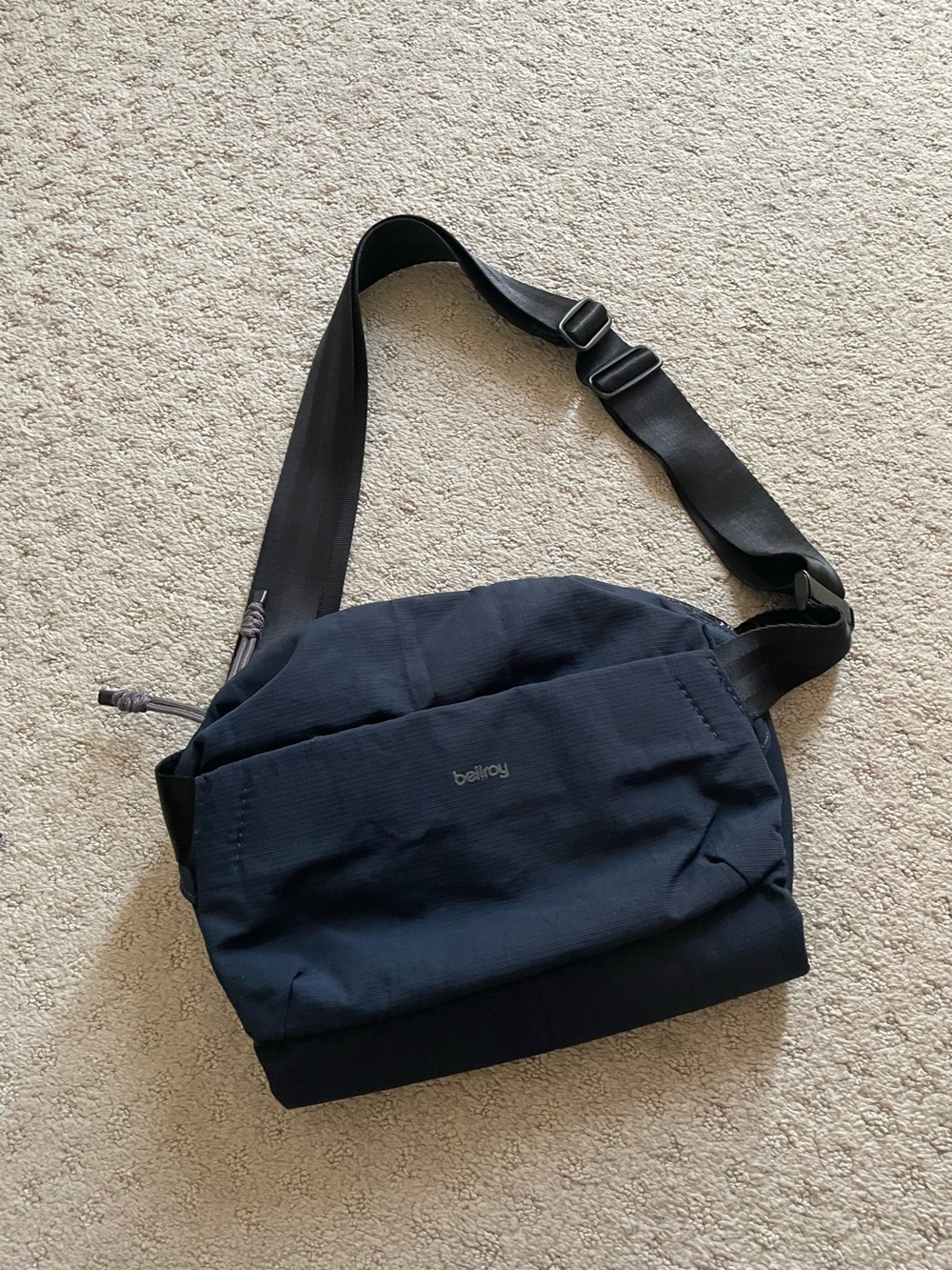Bellroy sling bag
